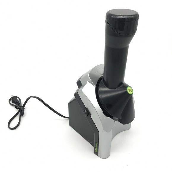 YONANAS 901 ELECTRIC HEALTHY FROZEN FRUIT DESERT TREAT MAKER - TESTED & WORKS - Picture 2 of 4